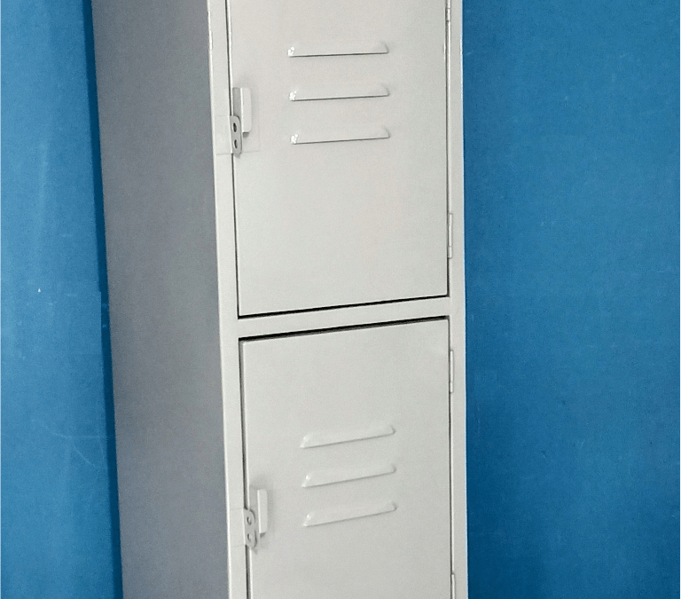 Lockers metalicos de 4 compartimentos